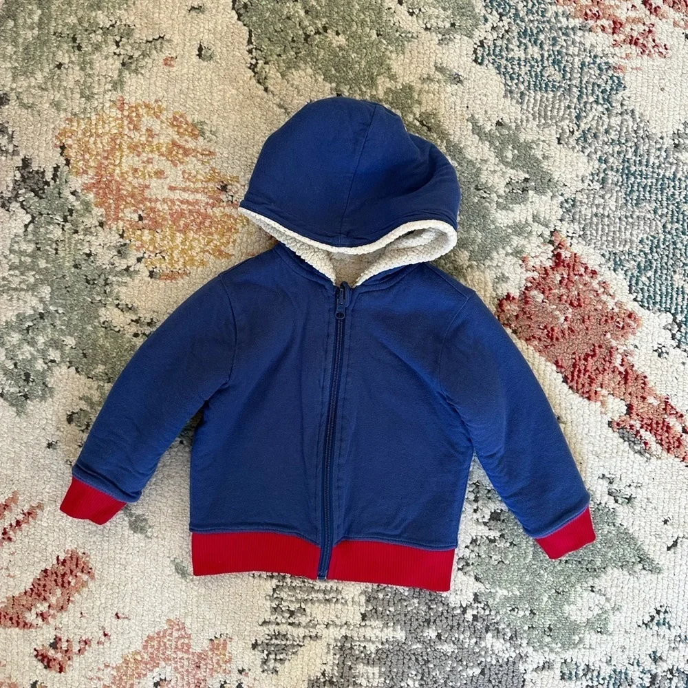 The Children’s Place 2T Boy Reversible Hooded Jacket  Good condition